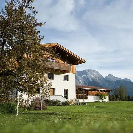 Biohof Fuerst * Obsteig