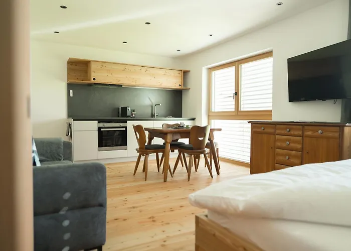 Biohof Fuerst * אובשטייג