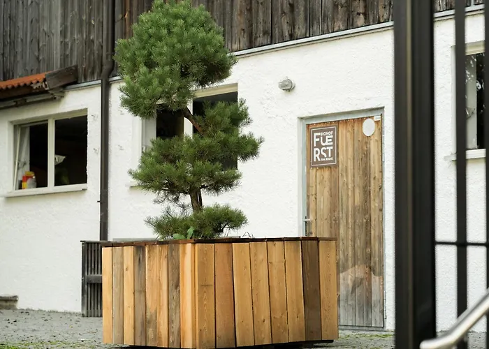 Biohof Fuerst אובשטייג